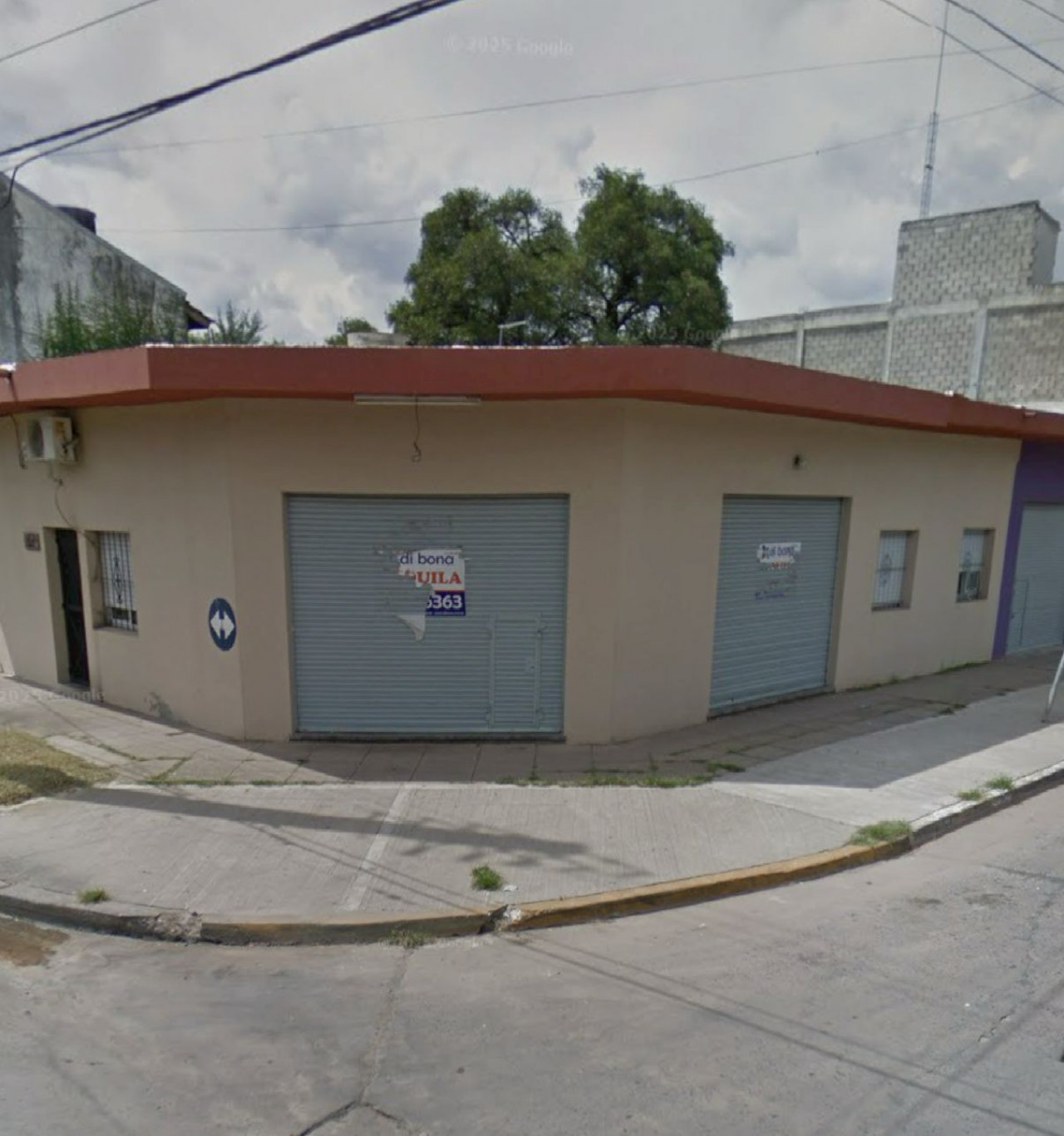 LOCAL CENTRICO EN ESQUINA - JOSE C PAZ