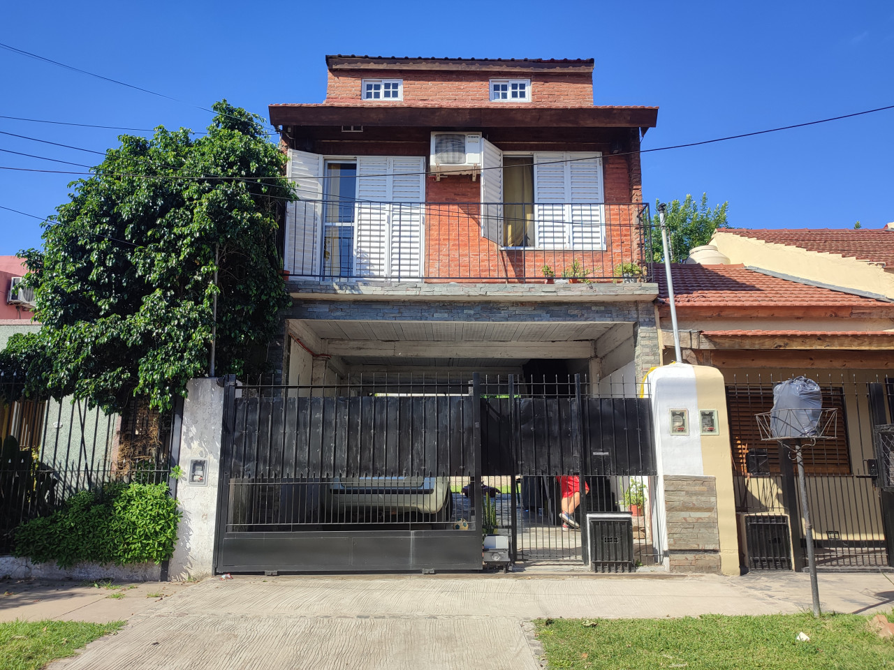 PH 3 Ambientes en José C. Paz,  300mts de Av. Gaspar Campos, a 300 Mts de Pueyrredón y a 700mts de Int. Arricau